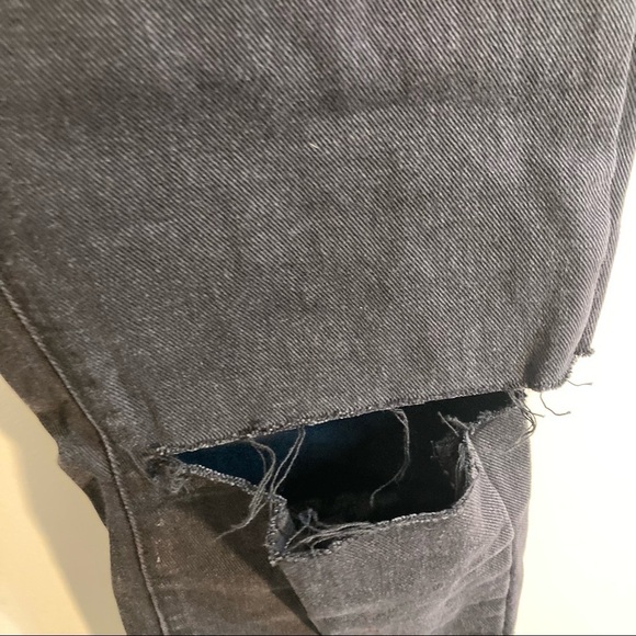 PRETTY LITTLE THING Sz 6 Washed Black Slashed  Knee Long Straight Leg Jeans - Picture 5 of 14